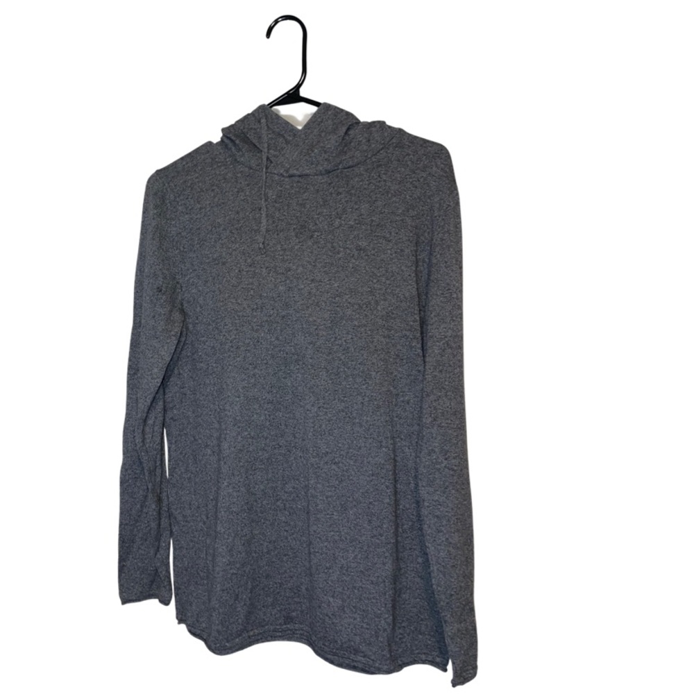 grey long sleeve - Picture 1 of 3